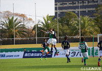 ジョン ガブリエル（♯9）によるシュートで1点を返した相模原だったが、時すでに遅し…【明治安田Ｊ３ 第34節 鹿児島vs相模原】