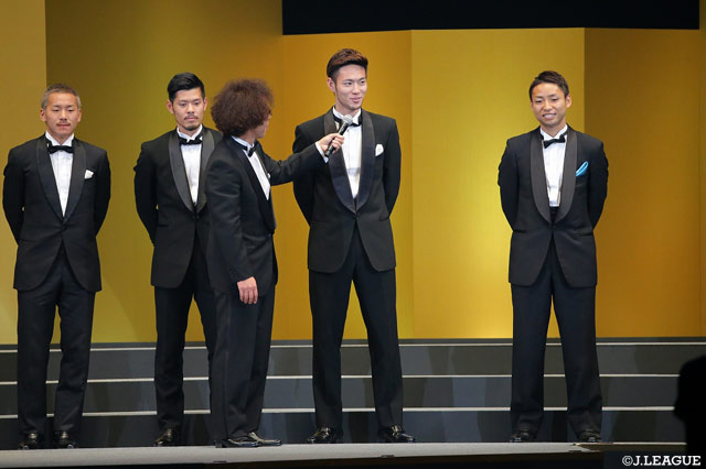 ベストイレブンに選ばれスピーチをする杉本 健勇（Ｃ大阪）【２０１７Ｊリーグアウォーズ】