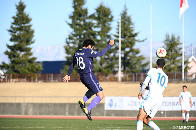 打点の高いヘディングから決勝点をアシストした棚田 颯（広島ユース）【JINYC GS 第1節 広島ユースvsオリンピック・マルセイユ】