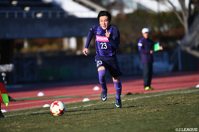 鮎川 峻（広島ユース）は2得点をあげ見事チームを勝利に導いた【JINYC GS 第1節 広島ユースvsオリンピック・マルセイユ】