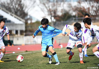 同点を目指し前線で奮闘した宮城 天(川崎F U-18)には激しいマークがついた【JINYC GS 第2節 京都U-18vs川崎F U-18】