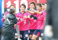 柿谷 曜一朗の執念のダイビングヘッドで逆転に成功したＣ大阪【天皇杯 準決勝 神戸vsＣ大阪】