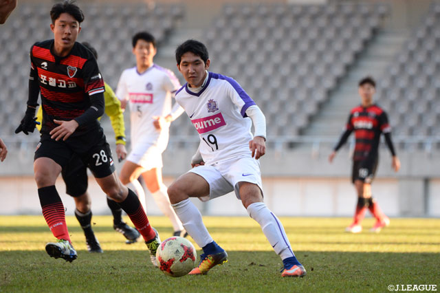 先制点を決めた大堀 亮之介（広島ユース）【JINYC GS 第3節 広島ユースvs浦項スティーラーズ】