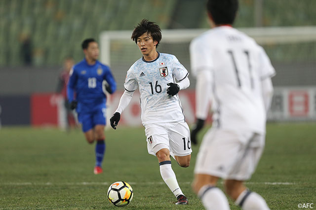 持ち前のテクニックで日本の攻撃にアクセントを加えた井上 潮音【AFC U-23選手権 中国2018 GS 第2節 Ｕ-23タイvsＵ-21日本】
