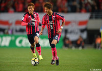 柿谷（右）は途中出場ながら相手を翻弄するドリブルや惜しいシュートを放つなど随所に持ち味を発揮した【ACL GS MD2 Ｃ大阪vs広州恒大】