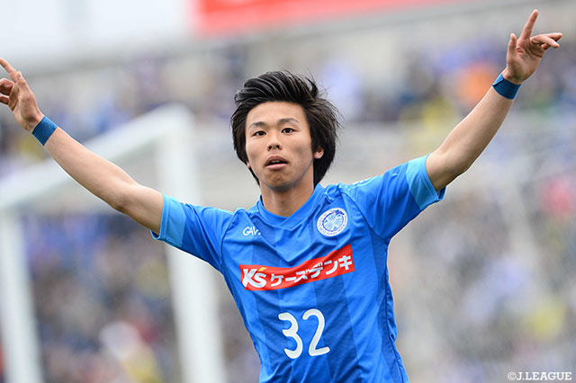 23分に黒川 淳史がグラウンダーのクロスに豪快に合わせ、水戸が追加点をあげる！【明治安田Ｊ２ 第1節 水戸vs山形】