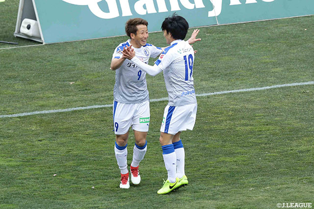 開始早々の4分に後藤 優介がゴールを決め、アウェイの大分が先制【明治安田Ｊ２ 第1節 栃木vs大分】