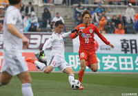 今季、鹿島から完全移籍の梅鉢 貴秀(金沢)は新天地でフル出場を果たした【明治安田J2 第1節 愛媛vs金沢】
