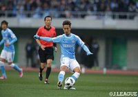 後半13分から出場し、新天地でのデビューを果たした田口 泰士（磐田）【明治安田Ｊ１ 第1節 磐田vs川崎Ｆ】