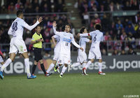 右サイドからのクロスに頭で合わせＪリーグ初ゴールを決めたチャナティップ（札幌）【明治安田Ｊ１ 第2節 Ｃ大阪vs札幌】