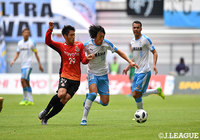 中村 俊輔（磐田）はFKのチャンスを得るもゴールを決めることはできなかった【明治安田Ｊ１ 第2節 名古屋vs磐田】