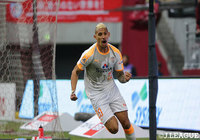 味方からのパスを受けたクリスランがゴールを決め清水が先制する【明治安田Ｊ１ 第2節 神戸vs清水】