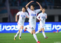 CKを鄭 昇炫（鳥栖）が相手GKの前で合わせ、試合終盤に同点ゴールを奪取！【明治安田Ｊ１ 第2節 長崎vs鳥栖】