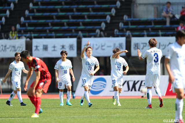 前半7分に先制ゴールを挙げた島屋 八徳（徳島）【明治安田Ｊ２ 第2節 熊本vs徳島】