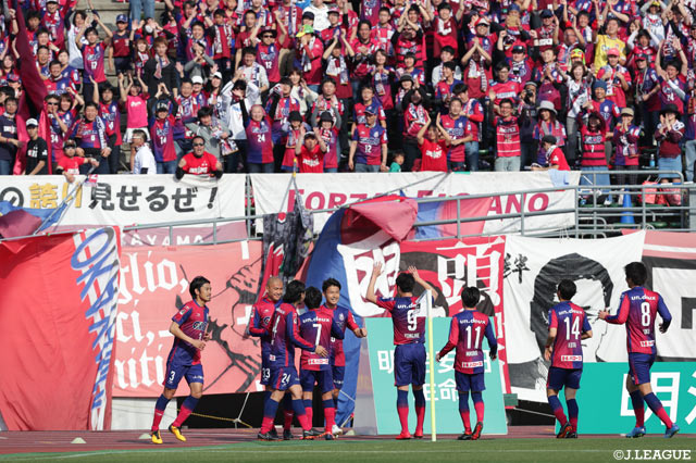 前半15分に上田 康太（岡山）が先制ゴールを挙げ、岡山が幸先の良いスタートを切った【明治安田Ｊ２ 第2節 岡山vs栃木】