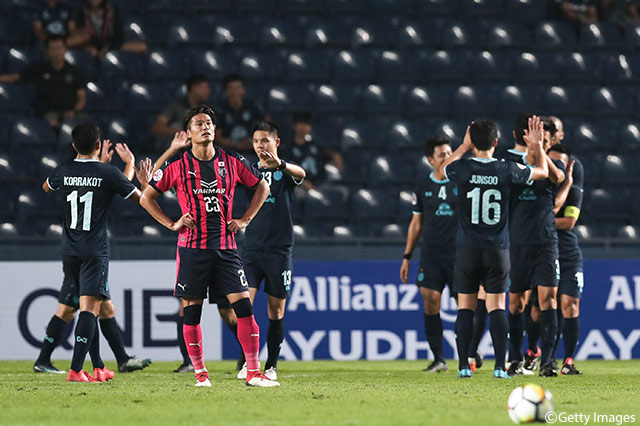 2点目を奪われ呆然とする山下 達也（Ｃ大阪）【ACL GS MD3 ブリーラムvsＣ大阪】