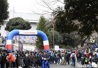 横浜FMのホーム開幕戦となるニッパツスタジアムには、多くのサポーターが駆け付けた【明治安田Ｊ１ 第3節 横浜FMvs鳥栖】