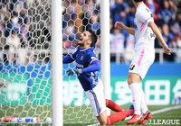 87分、ウーゴ ヴィエイラがゴールを決め、横浜FMが1点差に迫る！【明治安田Ｊ１ 第3節 横浜FMvs鳥栖】