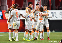 札幌はホーム開幕戦を白星で飾れず。一方清水は2連勝で暫定3位に浮上した【明治安田Ｊ１ 第3節 札幌vs清水】