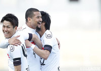 左サイドからのクロスにジェフェルソン バイアーノが合わせ水戸が先制！【明治安田Ｊ２ 第3節 讃岐vs水戸】