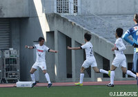 宮本からの折り返しを伊藤 涼太郎が冷静にゴールを決め、水戸が再びリードを奪う！【明治安田Ｊ２ 第3節 讃岐vs水戸】