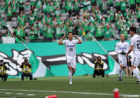 開始早々スルーパスを受けた永井 龍(松本)が先制点を決めたが…【明治安田J2 第3節 東京Vvs松本】