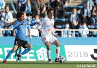 軽快なボールタッチをみせた神谷 優太(愛媛)【明治安田J2 第3節 横浜FCvs愛媛】