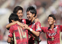 中川 風希（#13）や上門 知樹（#14）ら攻撃陣が4得点と奮起し琉球が乱打戦を制した【明治安田生命Ｊ３リーグ　第1節 琉球vs富山】