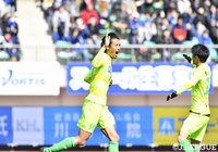 こぼれ球に詰めていた指宿 洋史（千葉）が先制点を獲得【明治安田Ｊ２ 第4節 徳島vs千葉】