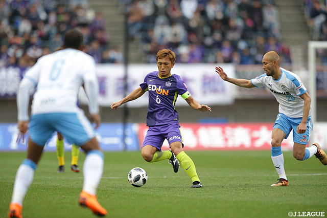 中盤に君臨し、チームに安定感をもたらした青山 敏弘（広島）【明治安田Ｊ１ 第4節 広島vs磐田】