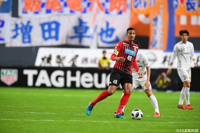 GKと１対１になりながらも冷静にゴールを決めたジェイ（札幌）【明治安田Ｊ１ 第4節 札幌vs長崎】