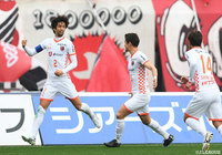 FKに菊地 光将がヘディングで合わせ、アウェイの大宮が先制！【明治安田Ｊ２ 第5節 熊本vs大宮】