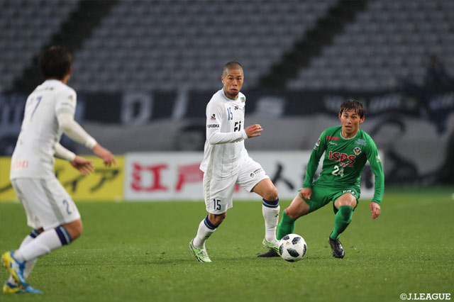 プロキャリアをスタートさせた古巣との対決となった森本 貴幸（福岡）【明治安田Ｊ２ 第5節 東京Ｖvs福岡】