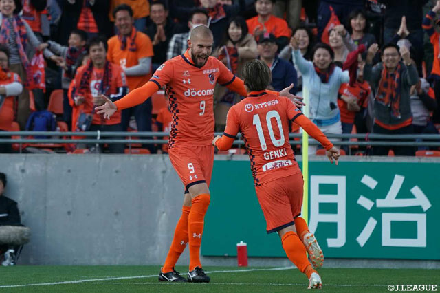 マテウスからのクロスをロビン シモヴィッチがニアで合わせ大宮が先制に成功！【明治安田Ｊ２ 第6節 大宮vs福岡】