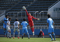 オーバーエイジ枠で出場し無失点に抑えた鈴木 椋大。試合は勝点1を分け合う結果となった【明治安田Ｊ３ 第4節 YS横浜vsＧ大23】