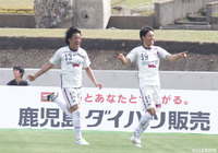 後半途中出場の越智 亮介（右）が決めたゴールが決勝点となりアウェイの藤枝が勝利【明治安田Ｊ３ 第4節 鹿児島vs藤枝】