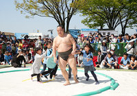 「イッツァスモウワールド」開催！「相撲文化」を体感できて子供たちも嬉しそう【明治安田Ｊ１ 第5節 川崎Ｆvs広島】