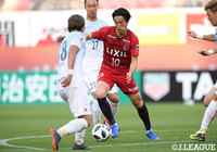 ゴールに迫る金崎　夢生（鹿島）。迫力はみせたが得点につなげることはできない【明治安田Ｊ１ 第5節 鹿島vs札幌】