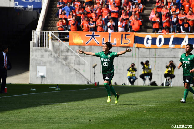 松本は25分に石原 崇兆が右足で決め先制点を奪う【明治安田Ｊ２ 第7節 松本vs大宮】
