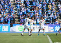 6分に中村 祐也がヘディングを決めアウェーの町田が先制する【明治安田Ｊ２ 第7節 水戸vs町田】