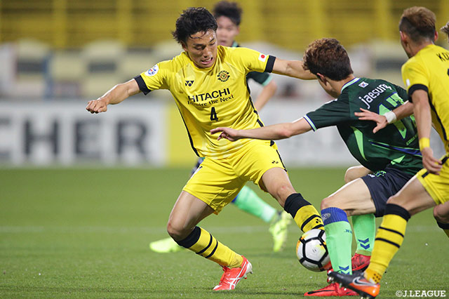 中山とセンターバックを組み先発フル出場を果たした中谷 進之介（柏）【ACL GS MD5 柏vs全北現代】