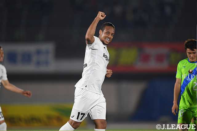 右足での技ありゴールでチームの2点目を記録したウェリントン（神戸）【ルヴァンカップGS 第3節 湘南vs神戸】