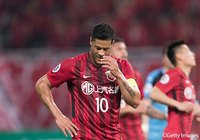 前半に訪れたPKのチャンスをモノにできず落胆するフッキ（上海上港）【ACL GS MD5 上海上港vs川崎Ｆ】