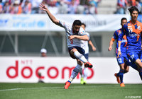 試合開始早々にディエゴ オリヴェイラが決めFC東京が先制した【明治安田J1 第6節 長崎vsFC東京】