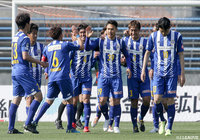 中山　仁斗（山形）が左足を振り抜き、試合終盤に大きな追加点を決める！【明治安田Ｊ２ 第8節 愛媛vs山形】