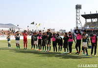 最後まで攻撃の手を緩めなかった相模原は、4-0で今季初勝利を挙げた【明治安田Ｊ３ 第6節 北九州vs相模原】