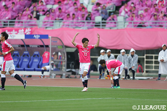 相手守備の隙を見逃さず値千金の決勝ゴールを挙げた高木　俊幸（C大阪）【明治安田Ｊ１ 第8節 Ｃ大阪vsFC東京】