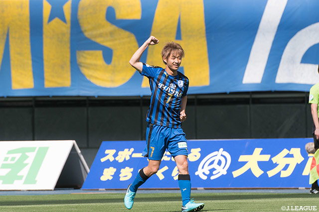 松本 怜（大分）が左足を振り抜き、同点に追いつく！【明治安田Ｊ２ 第9節 大分vs横浜FC】