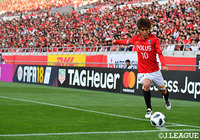 セットプレーのキッカーとしてチャンスを創出した柏木　陽介（浦和）【明治安田Ｊ１ 第9節 浦和vs札幌】