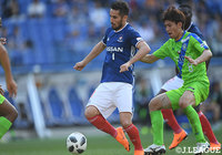 ウーゴ　ヴィエイラ（横浜FM）は前半だけでハットトリックを達成し、得点ランクトップに立った【明治安田Ｊ１ 第9節 横浜FMvs湘南】